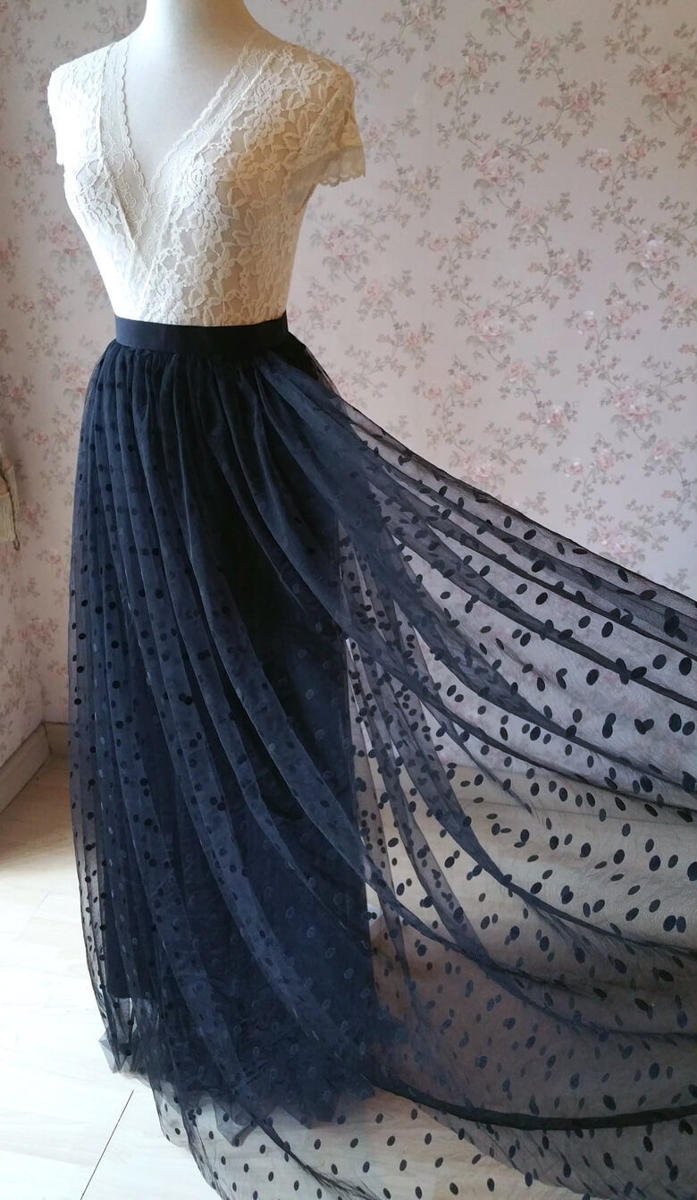 dotted tulle maxi skirt