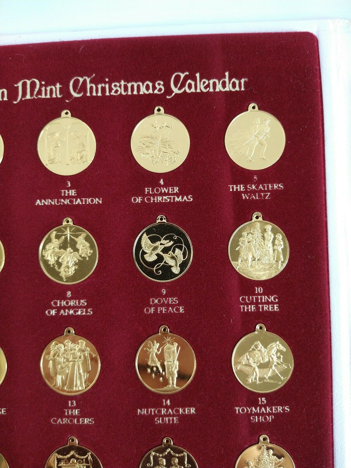 Franklin Mint Christmas Tree Advent Calendar Ornaments 25 Gold