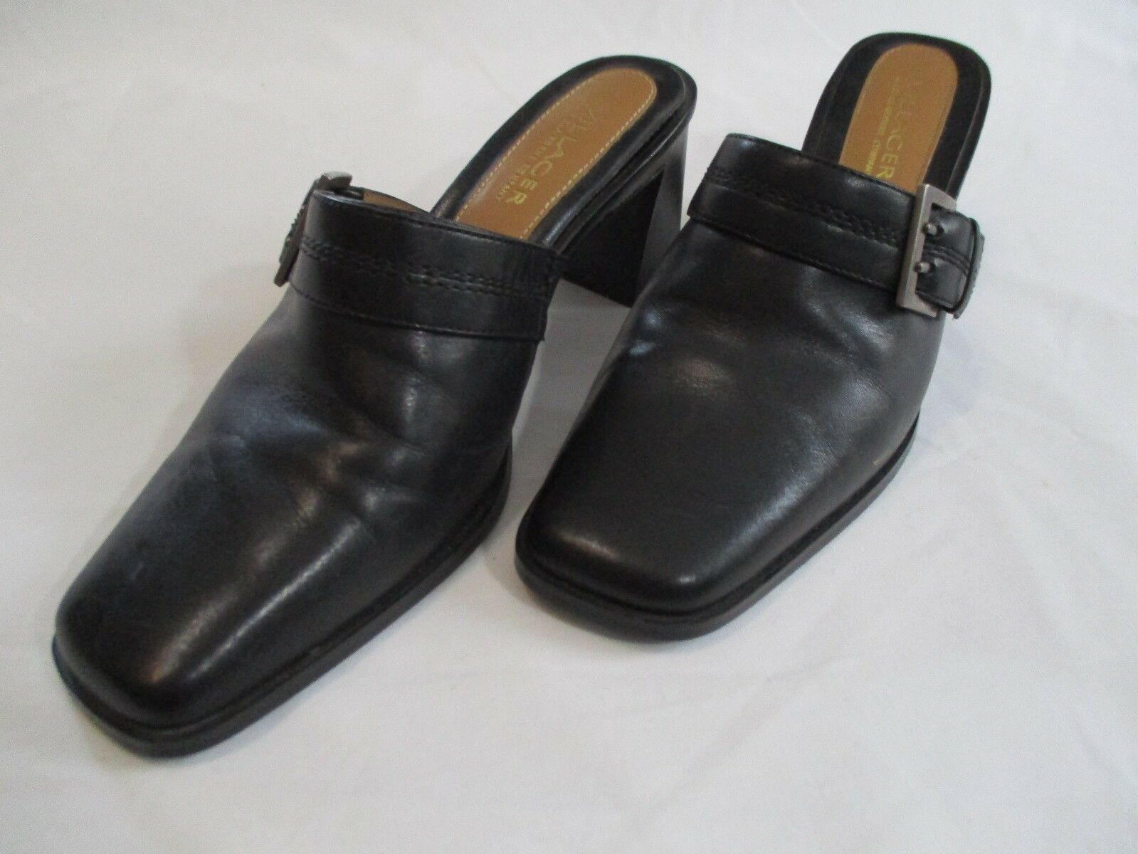 villager liz claiborne shoes