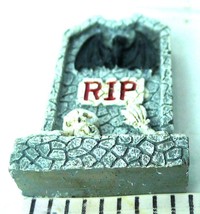 Lemax Tombstone Halloween RIP Skeleton Black Bat Town Graveyard Home Decor - $14.80