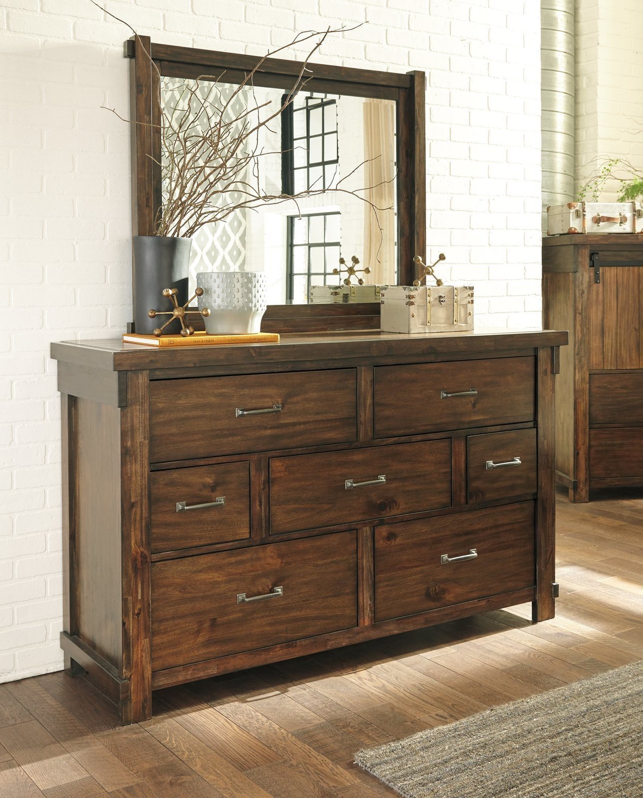 Lakeleigh Dresser & Mirror Ashley in Brown Kitchen Scales