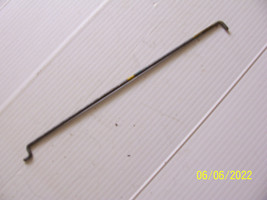 1975 1976 Continental Towncar Left Front Door Linkage Rod Handle Catch Oem Used - $32.82