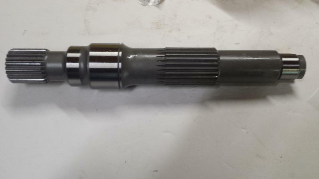 EATON REPLACEMENT 6423,6433 23 SPLINE PUMP TAPPED SHAFT Heavy