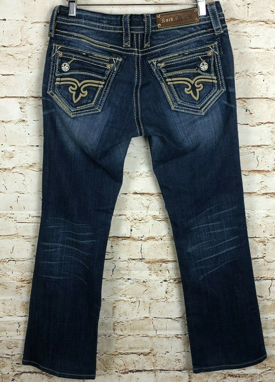 jeans similar to rock revival