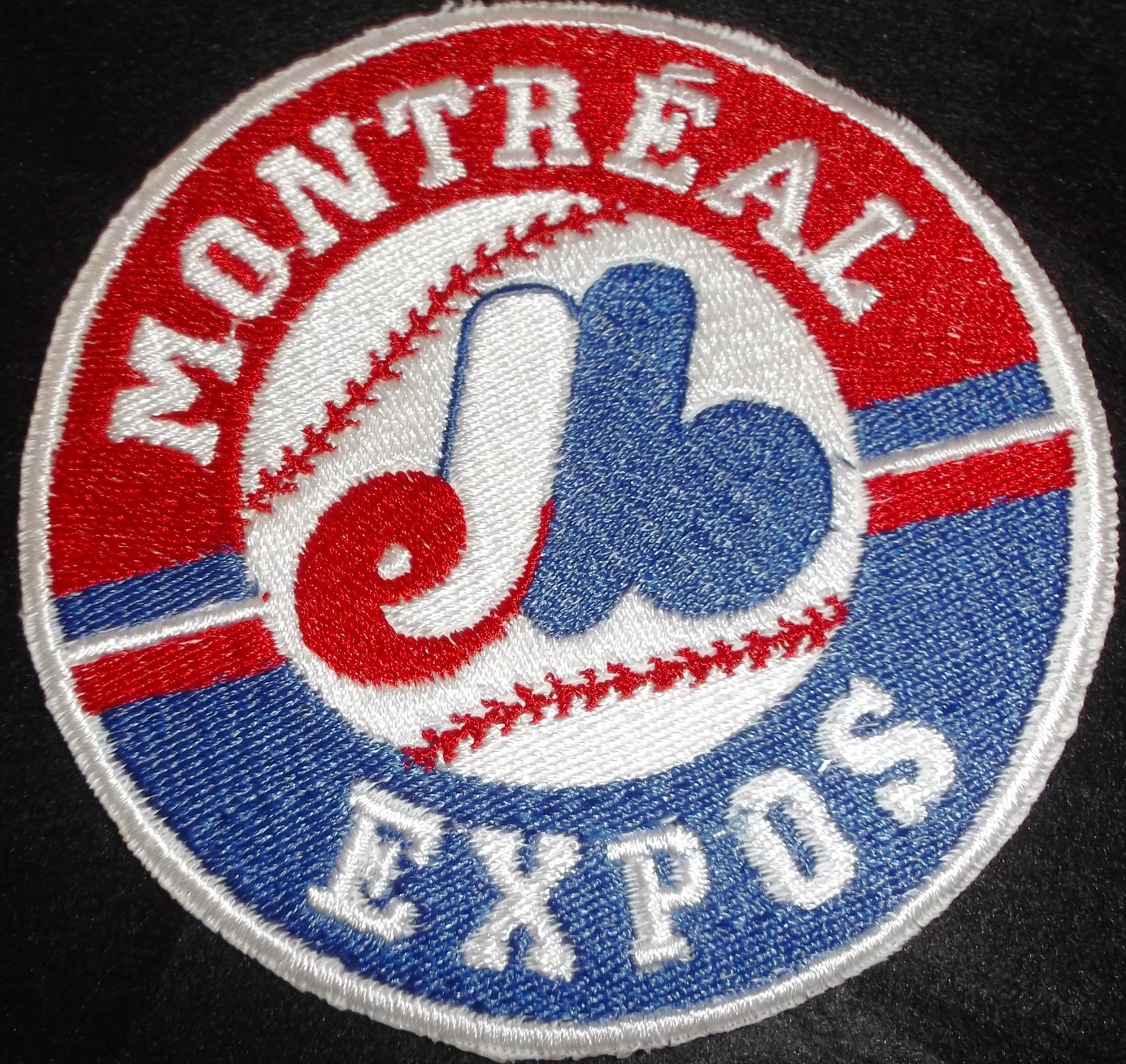 Montreal Expos Logo Iron On Patch - Baseballs