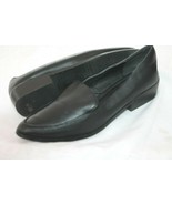 Forever 21 Women&#39;s Ballet FLATS Shoes Size 7 BLACK Pointy Toe Shoes Loafers - $9.90