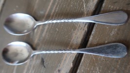 Vintage ALVIN Silverplate Twist Handle Sugar Spoons 5 1/8&quot; - $5.35