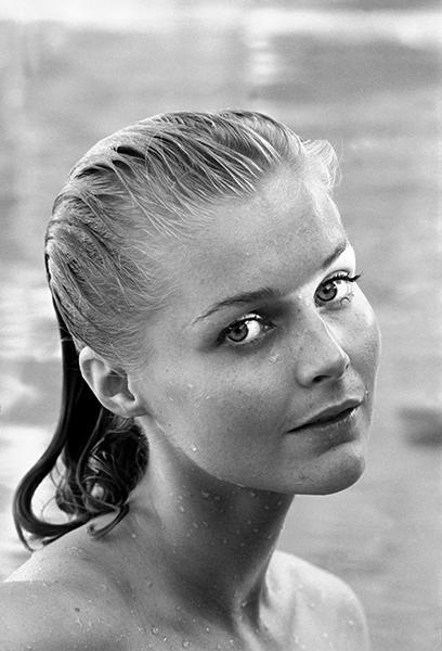 Carol Lynley - Movie Star Portrait Poster - Home Décor