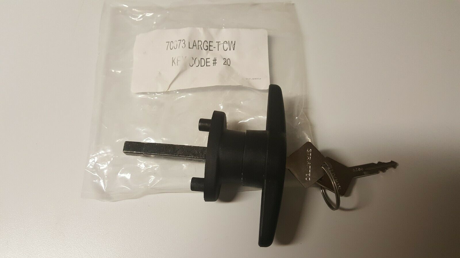 Large A.R.E. Truck Cap Plastic T Handle Lock Single/Pair TARE 70073 Other Fasteners & Hardware