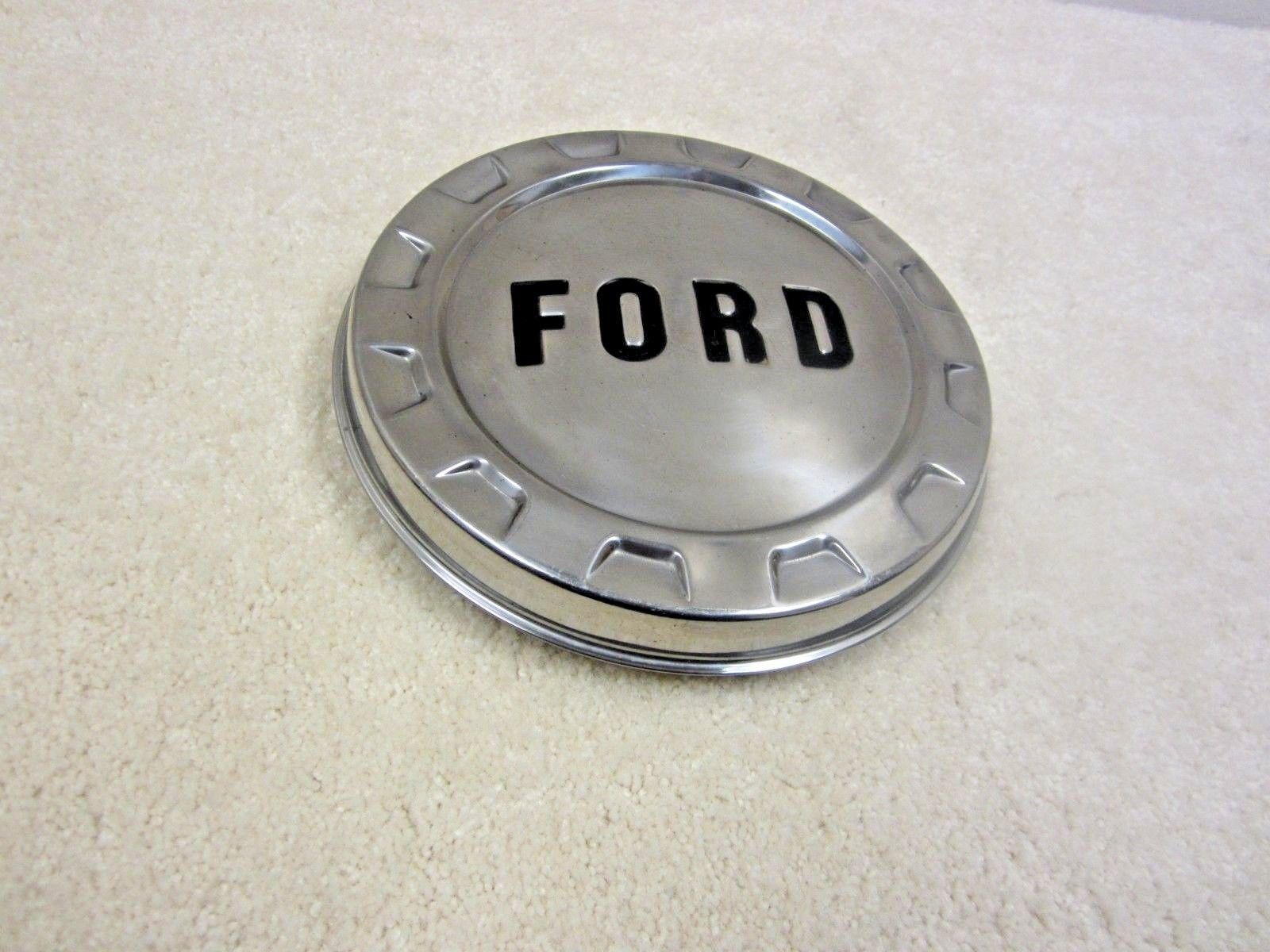 Vintage Ford F100 Econoline Oem Stainless Snap On Hubcap C1tz 1130 Ss