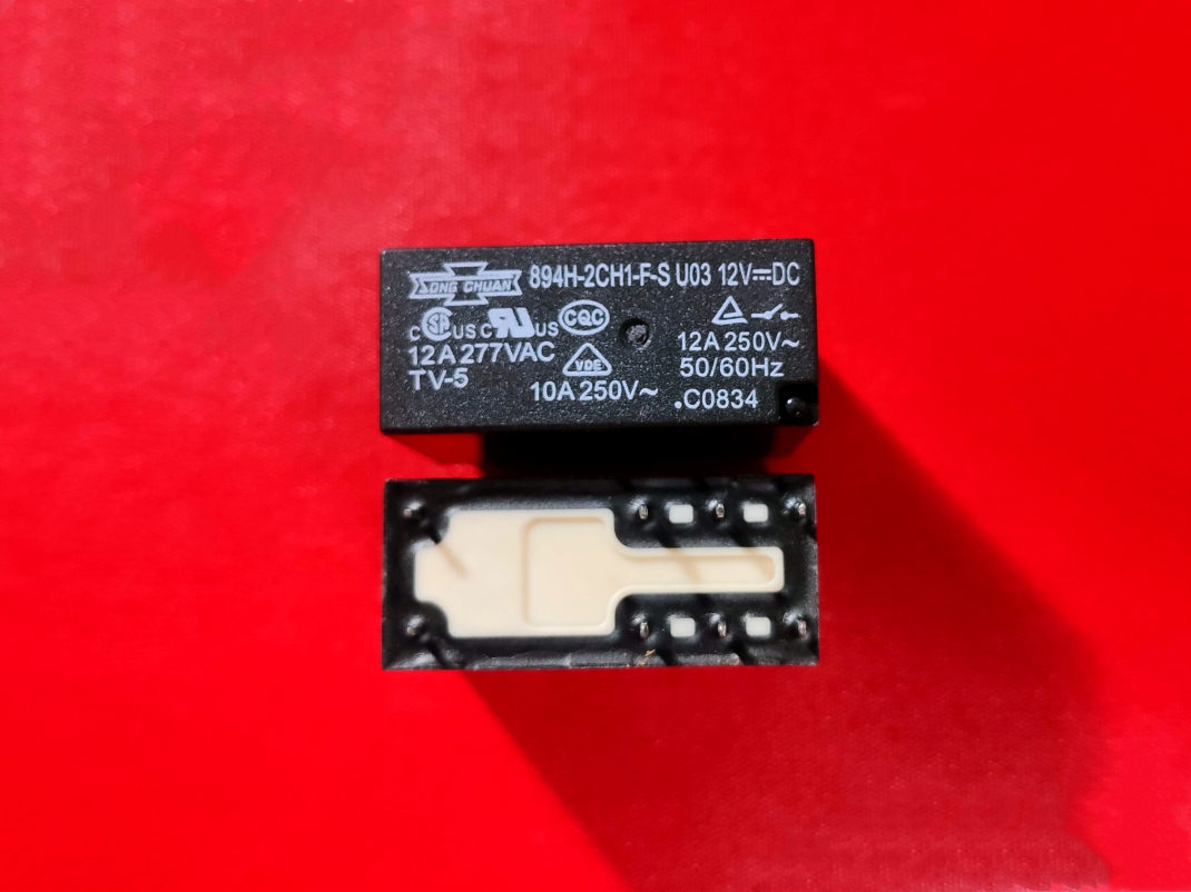 2 Relè 894H-2AH1-F-C 12VDC, Nuovi, Senza Marca, Per Applicazioni Elettroniche