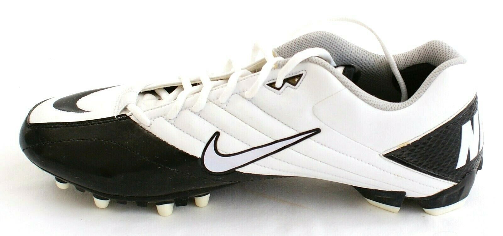 nike low cut football cleats