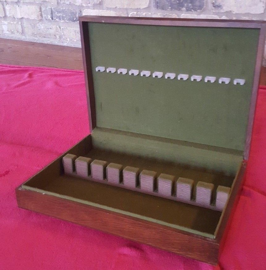 Vintage Wood Unique Green Felt Lined Silverware Flatware Storage Case