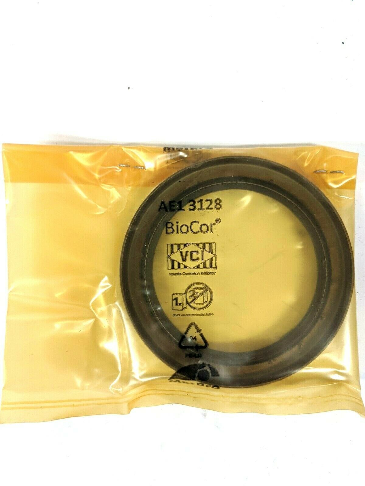 Genuine Volkswagen Transfer Case Input Shaft Seal 0A6409529D