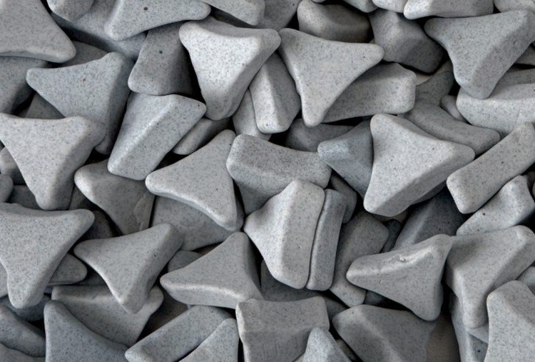 1 LB CERAMIC TUMBLING MEDIA ABRASIVE POLISH METAL DEBURRING TUMBLER 1