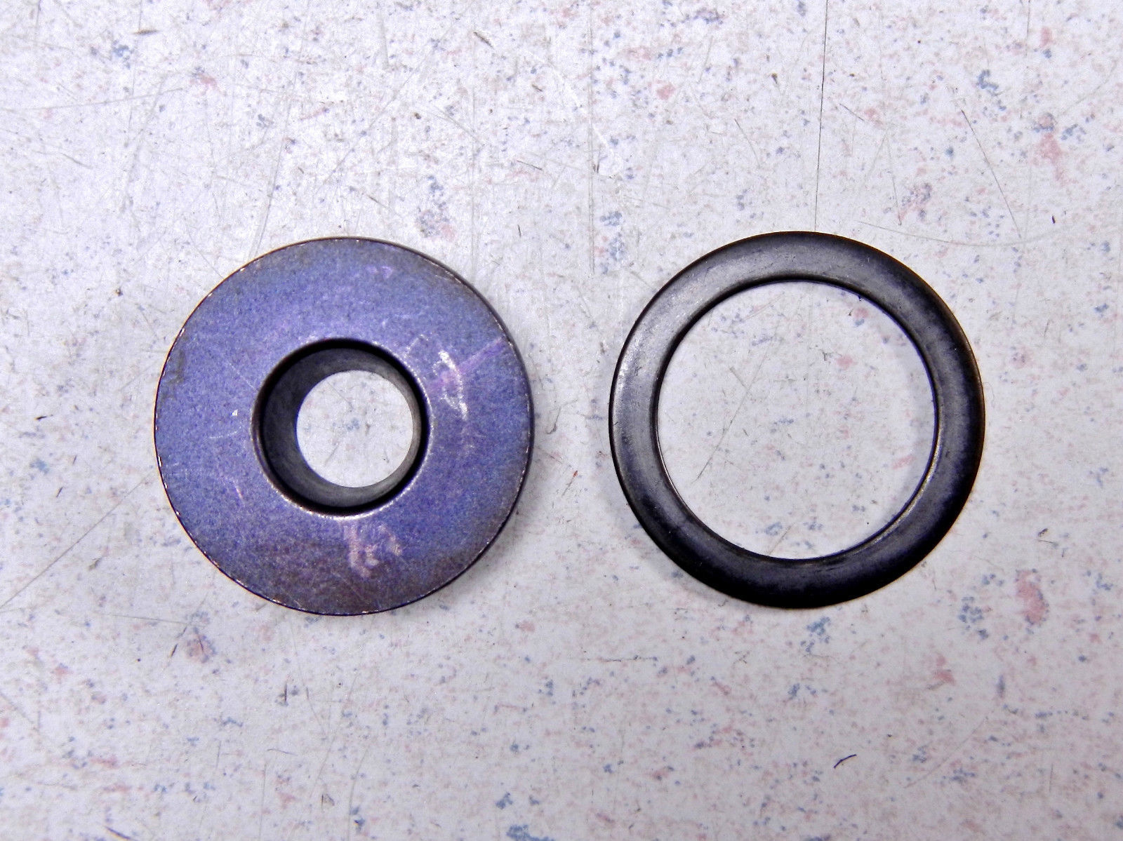 84 HONDA ATC125M INTAKE/EXHAUST VALVE SPRING KEEPER & SEAT WASHER