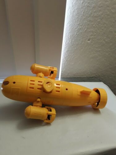 underwater explorer toy