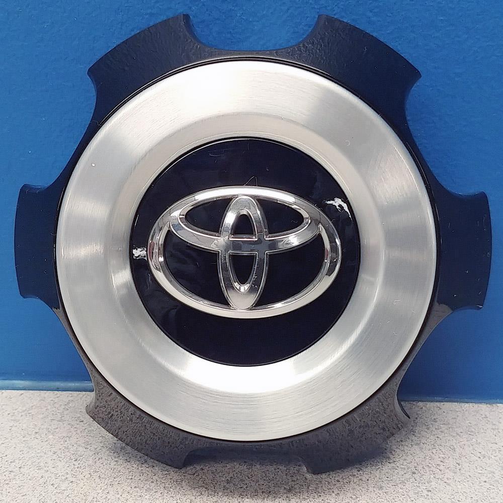 20142019 Toyota 4Runner / FJ Cruiser 75154B 17" Wheel Black Center