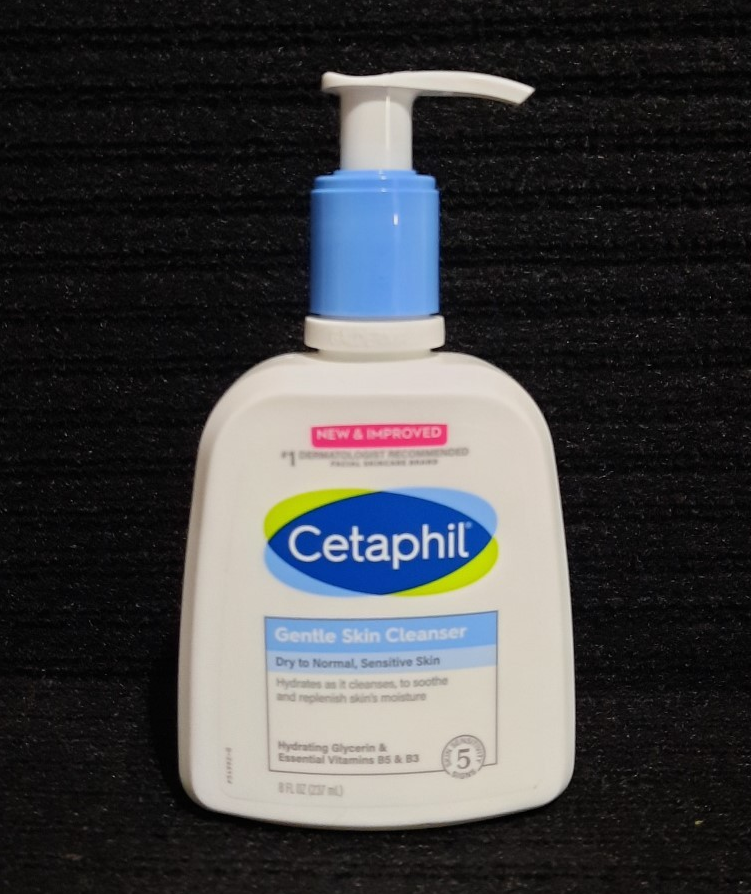 Primary image for Cetaphil Gentle Skin Cleanser-Dry to Normal Skin Fragrance Free - 8.0 oz