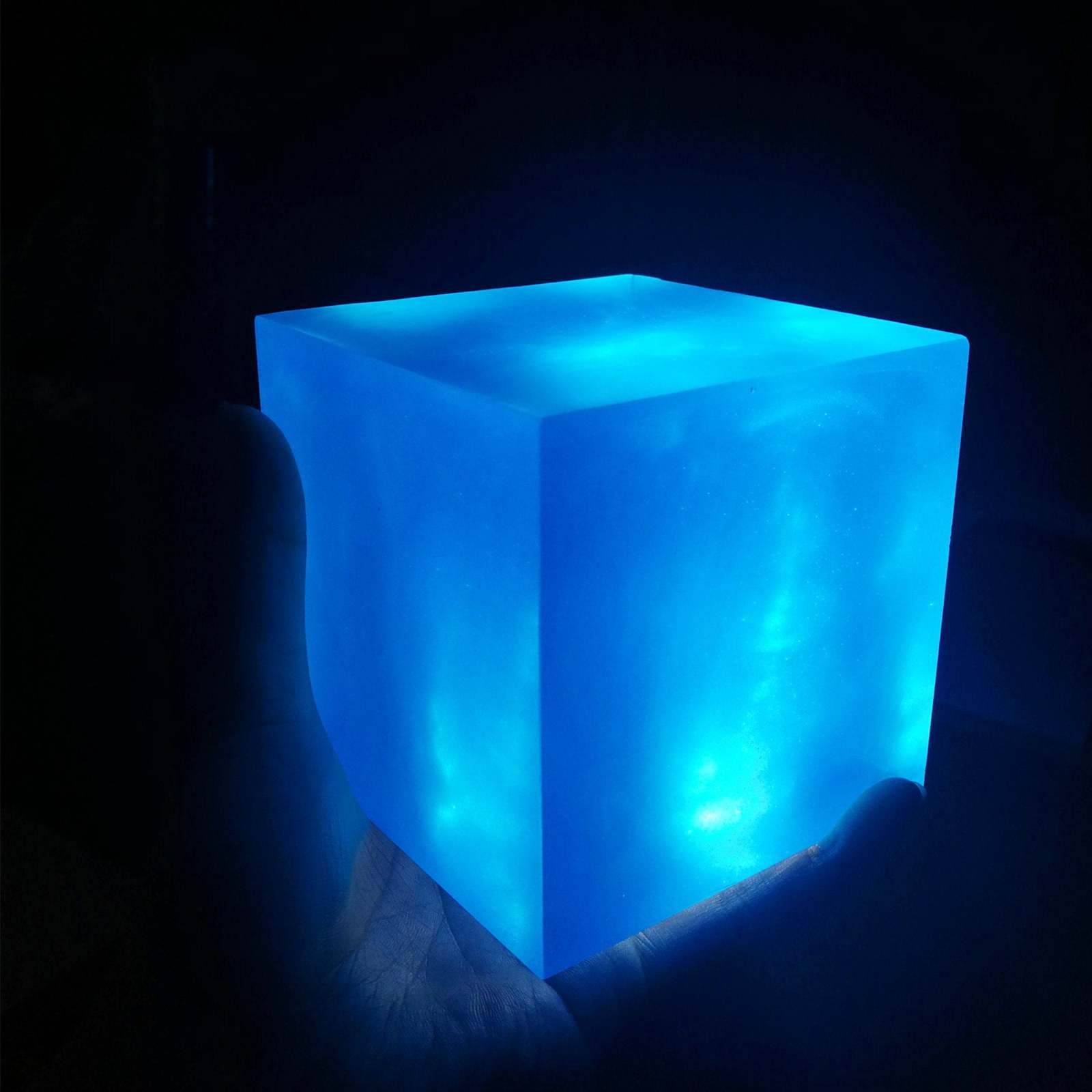 TESSERACT/Cosmic Cube with LED ,Avengers: Endgame prop,Marvel Cosplay Movie Prop