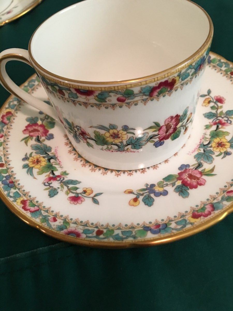 2) COALPORT *MING ROSE* FLAT BOTTOM CUPS & SAUCERS ENGLANDBONE