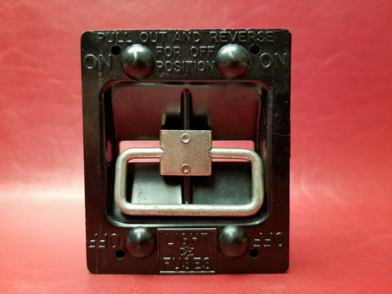 CUTLER HAMMER 60 AMP LIGHT FUSES FUSE HOLDER FUSE PULL OUT PULLOUT