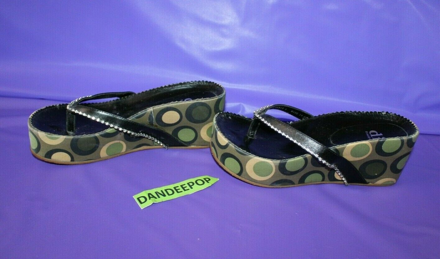 David Isaac Circle Platform Sandal Shoes With Rhinestone David Isaac Circle Platform Sandal Shoes With Rhinestone