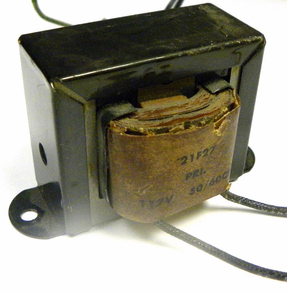 THORDARSON 21F27 STEP DOWN TRANSFORMER 117 VAC INPUT 26.5 VAC .6 AMP