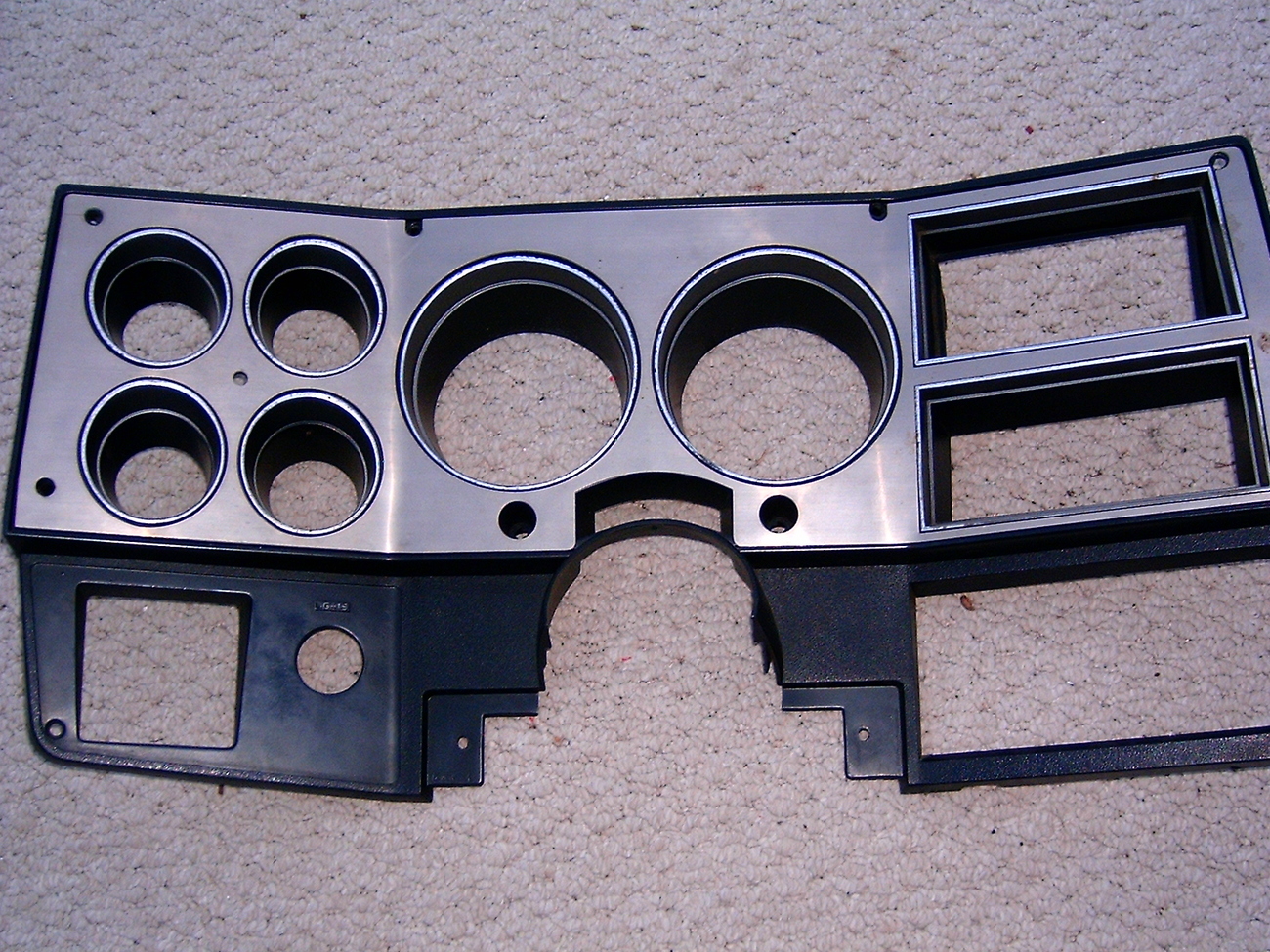 Chevy GMC 80's Instrument cluster bezel Dash Parts
