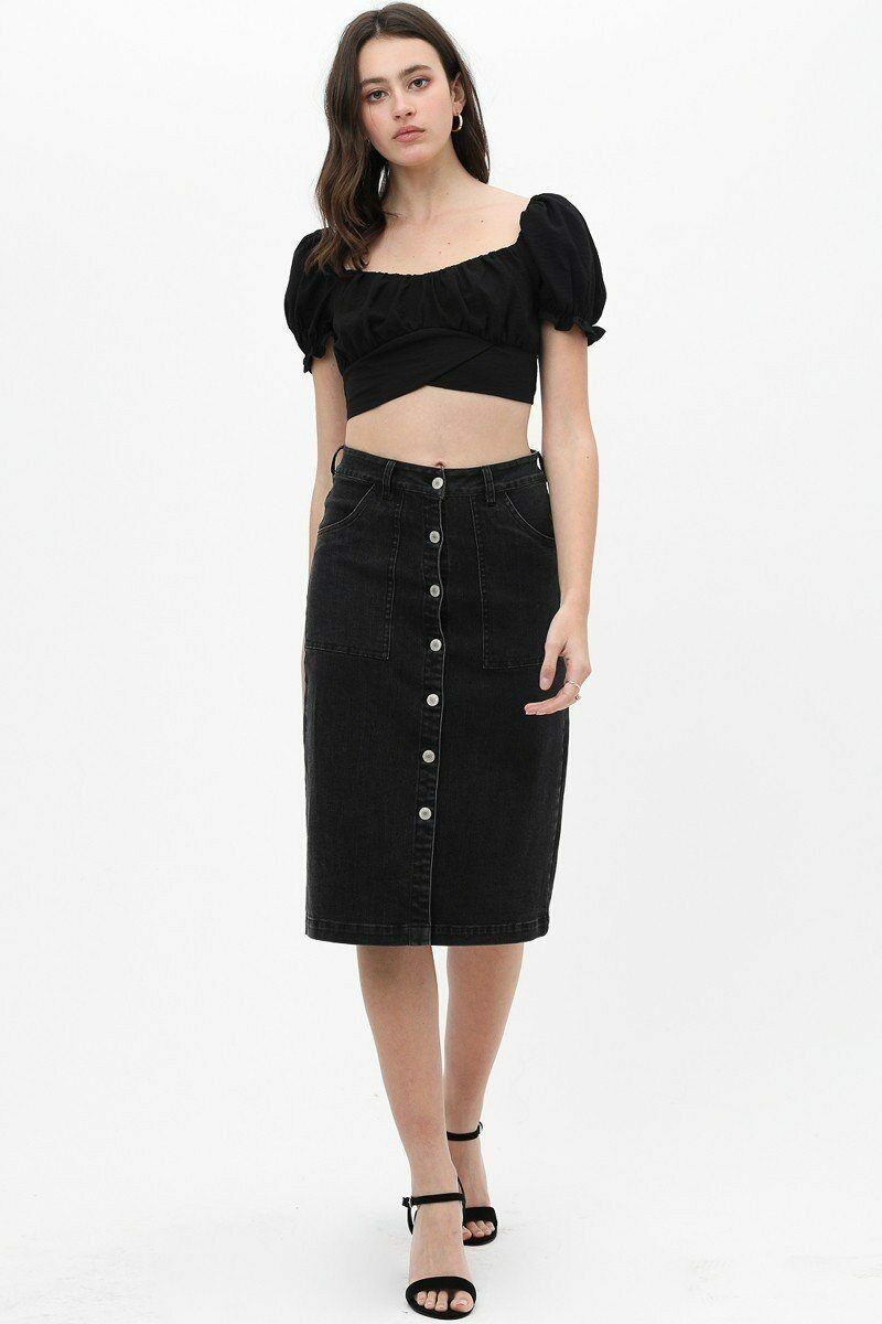 Denim Mid Thigh Length Skirt With Button Down Front Detail - Skirts