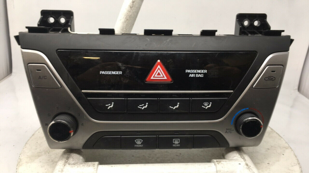 20172018 Hyundai Elantra Ac Heater Climate Control 97250f20604x 23392