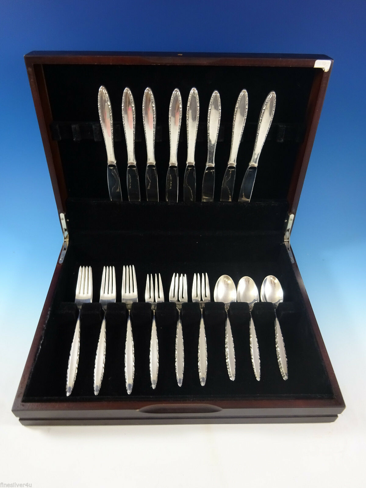 Primary image for Lace Point by Lunt Sterling Silver Flatware Set For 8 Service 32 Pieces