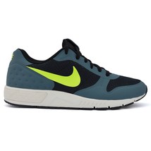 Nike 902818002 nightgazer lw se 1 thumb200
