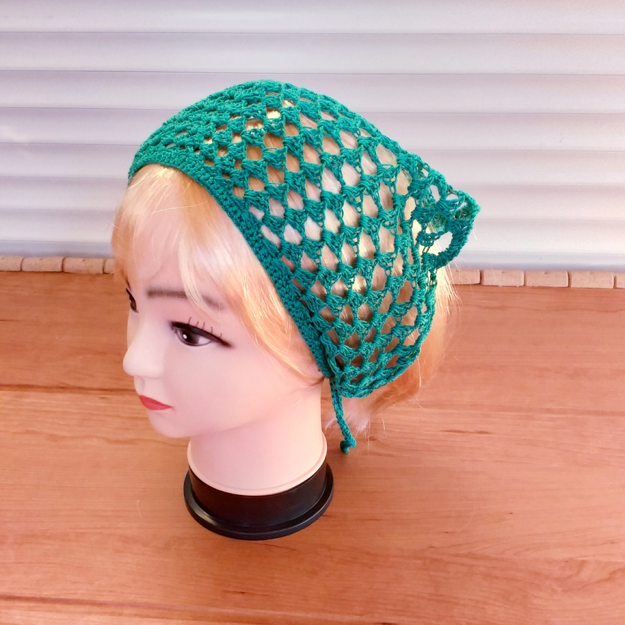 triangle kerchief