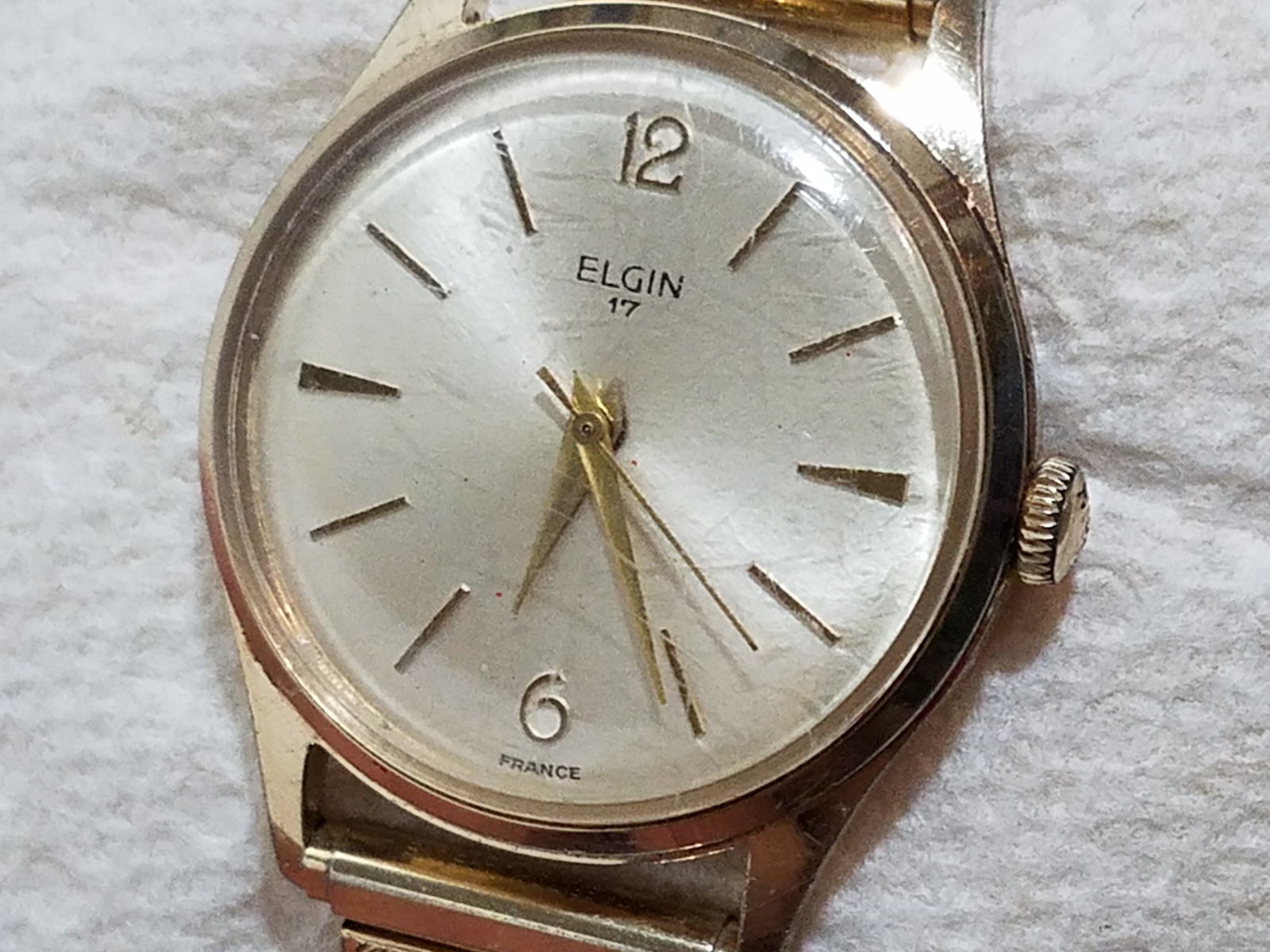 Vintage Elgin 17 Jewels Gold Tone Wind Up Watch France - Wristwatches