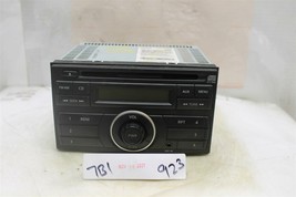 2011-12 Nissan Versa Factory Radio Single DISC CD 281853AN0A OEM 923 7B1 - $37.39