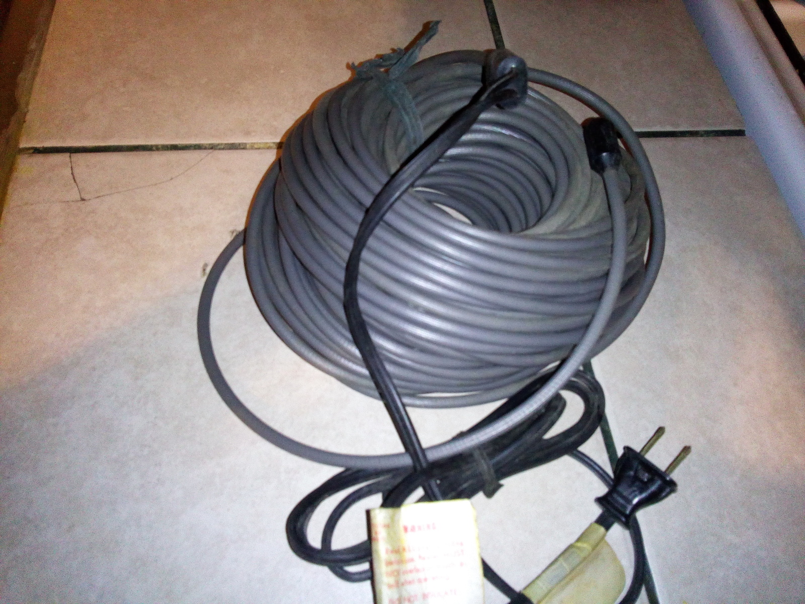 Warmall Roof & Gutter De-Icing Cable with Clips 100 
