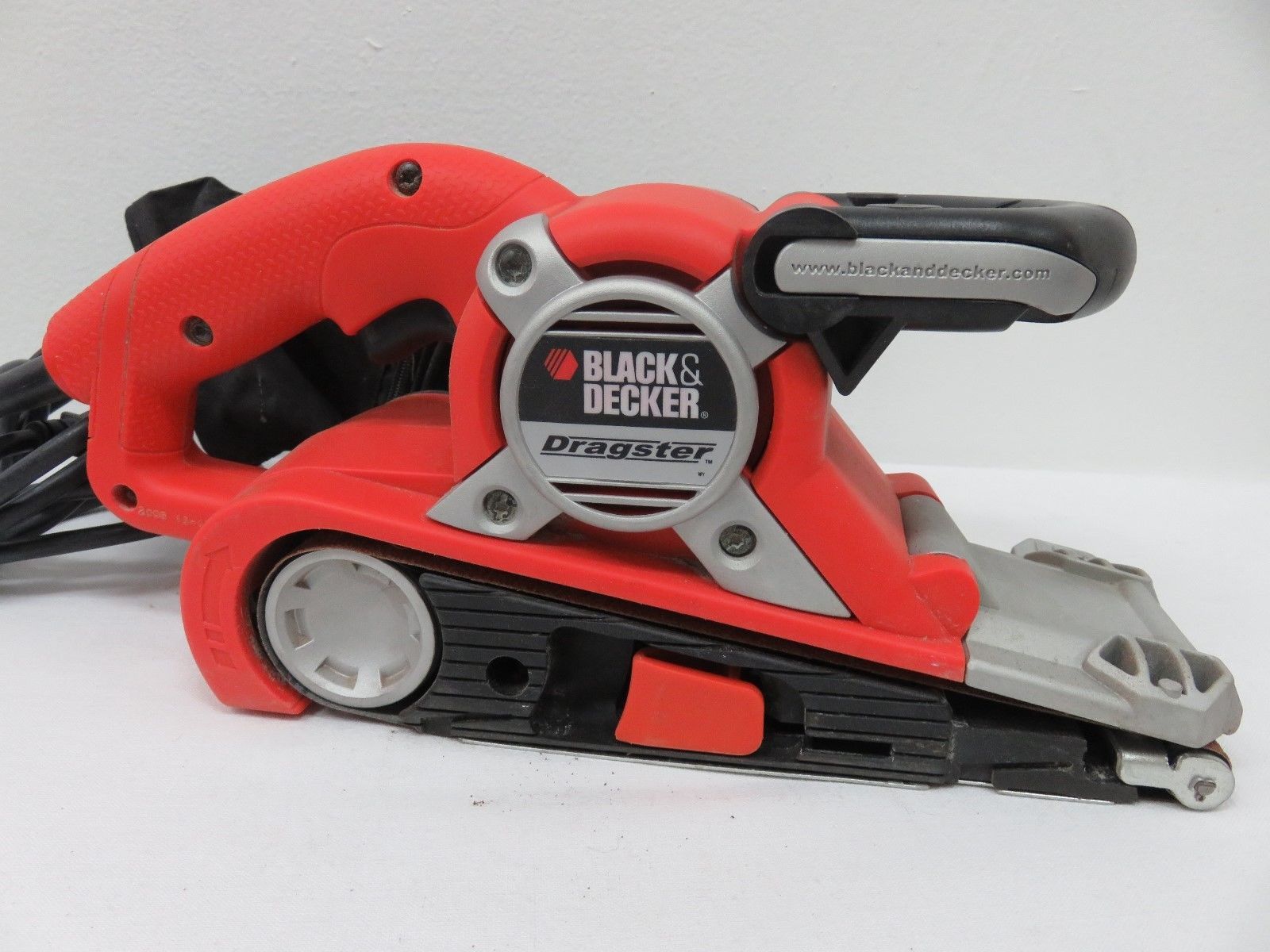 Black & Decker DS321 Dragster 7 Amp 3Inch by 21Inch Belt Sander Sanders