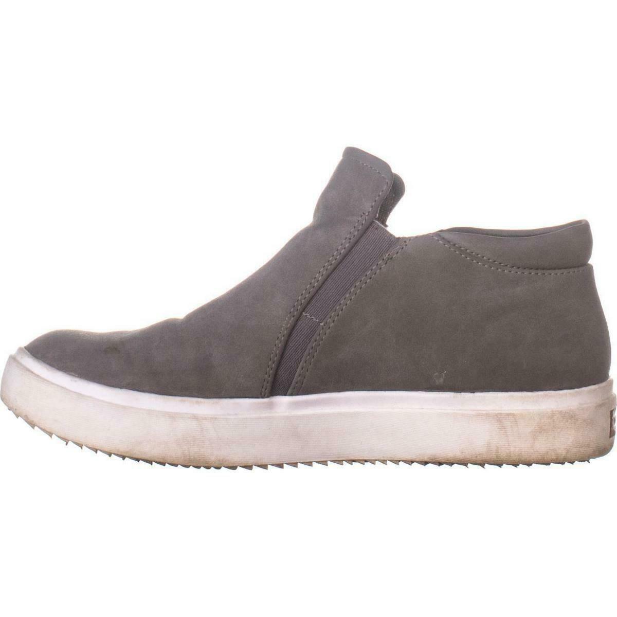 dr scholl's wander free sneaker