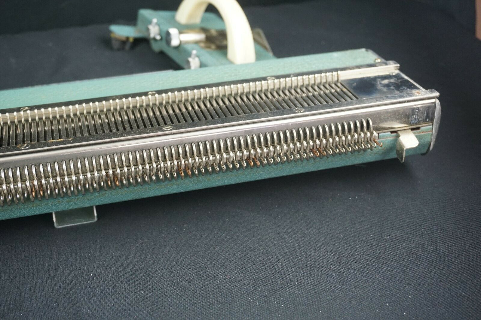 Knitomat Custom Deluxe 180 Hand Knitter Knitting Machine Counter