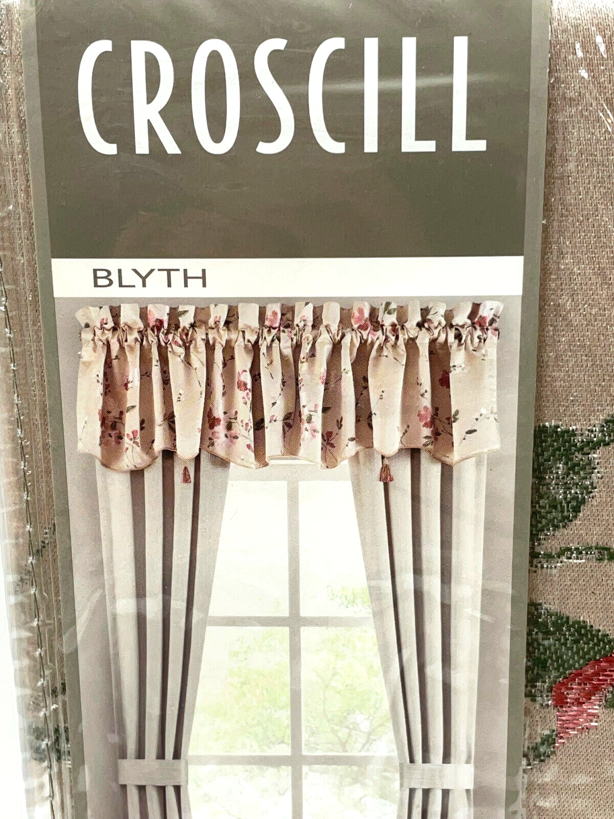Festoon Valance Navy Croscill Dissuasion Chenille 