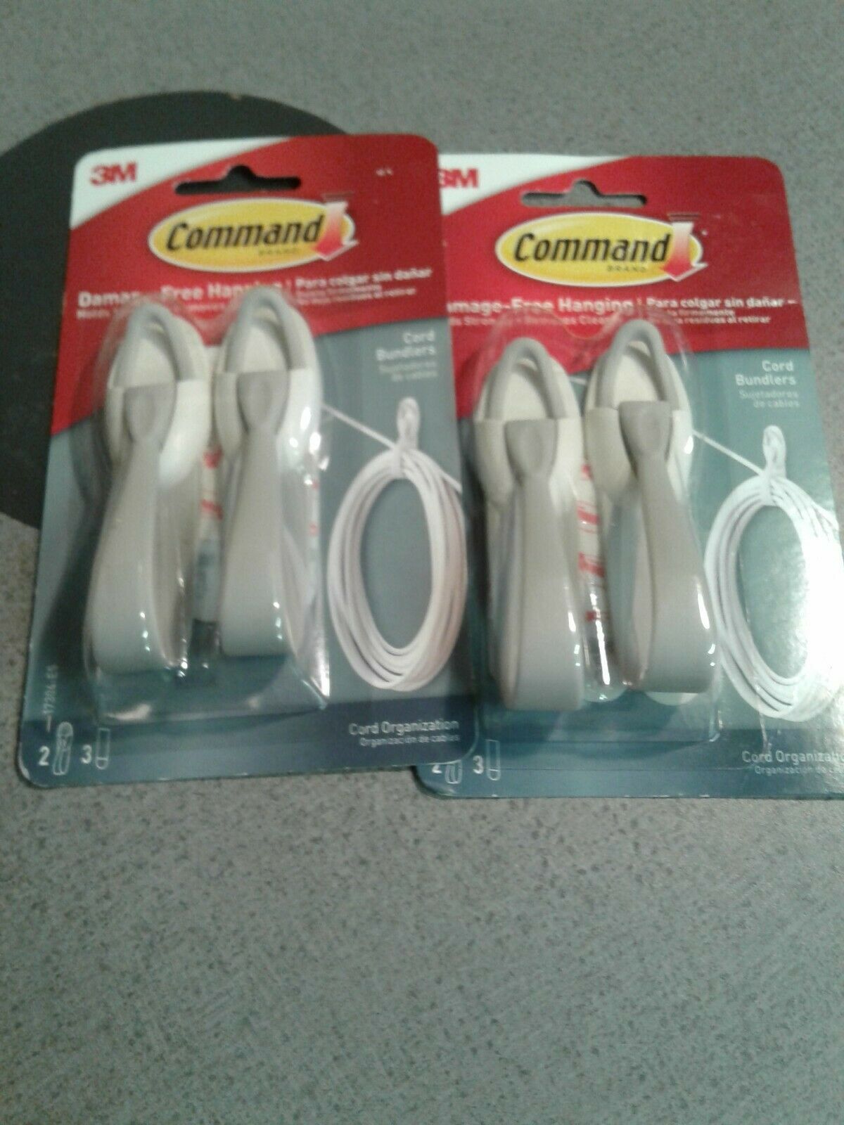 3M Command™ Cord Bundlers Hooks & Hangers