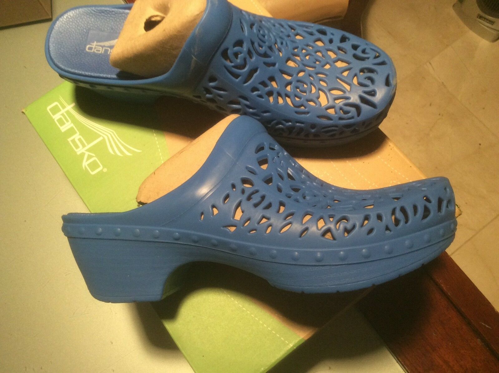 dansko clogs size 36