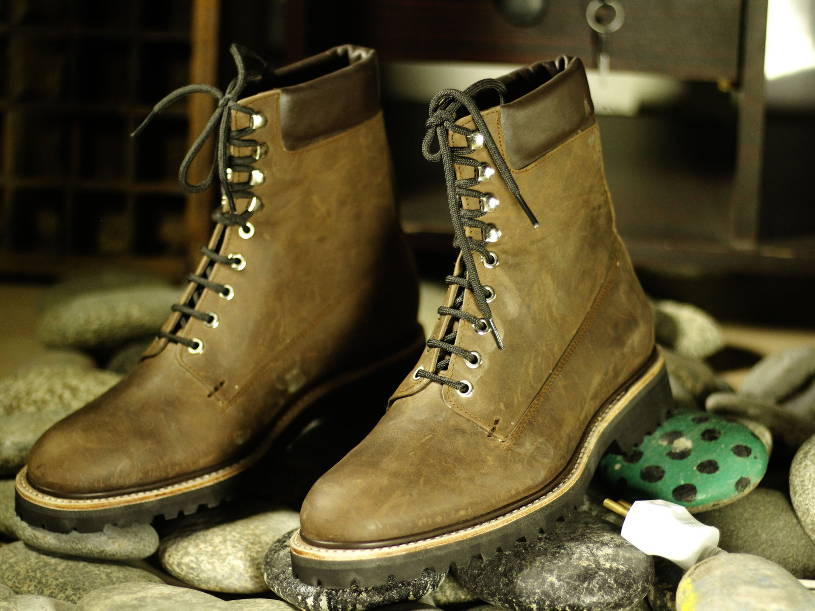 vintage brown boots mens