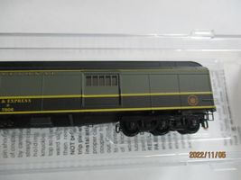 Micro-Trains # 14800150 Canadian National 70' Heavyweight Mail Baggage. N-Scale image 3