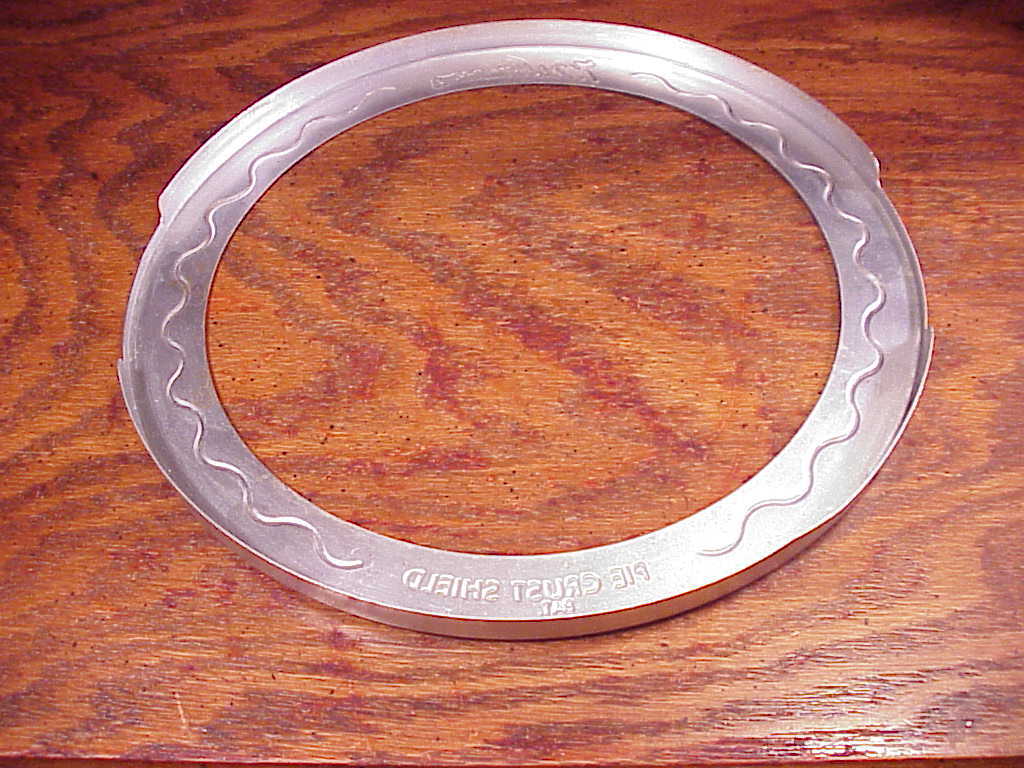 Vintage Mrs. Anderson's Pie Crust Shield, 10 3/8 Inch Diameter Other