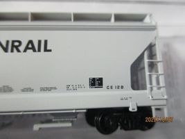 Micro-Trains # 09200511 Conrail 2-Bay Covered Hopper. N-Scale image 3