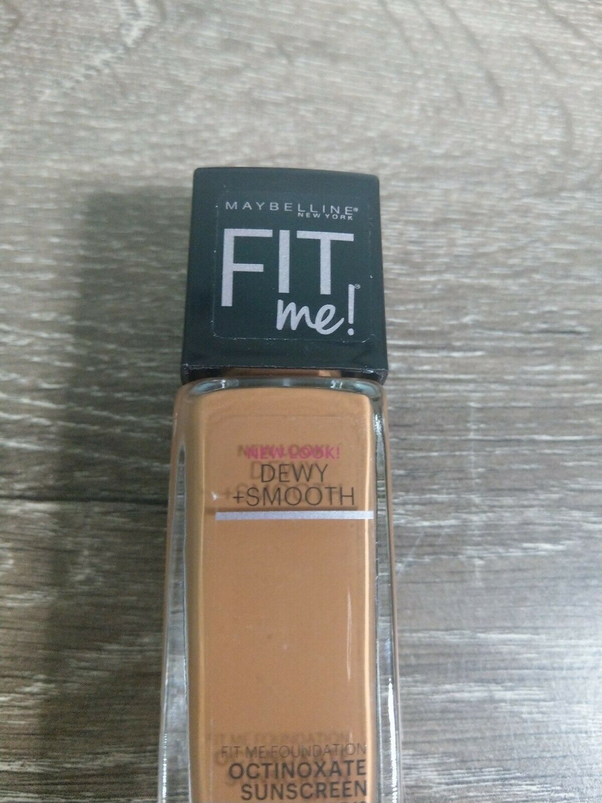 Maybelline Fit Me! Foundation, Coconut [355], SPF 18 1 oz Dewy Smooth ...