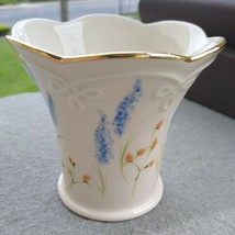 Lenox Ivory Floral design 3.25 inches tall Gold Rim - $6.99