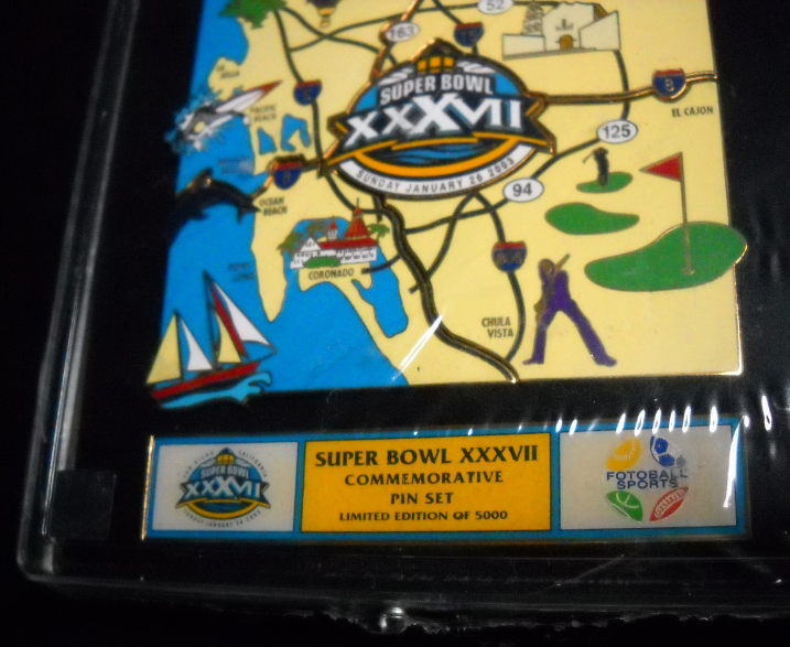 Super Bowl XXXVIII (38) Oversized Commemorative Pin